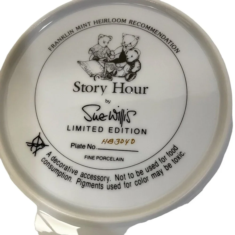 Story Hour by Sue Willis Collectible Plate Teddy Bears & Kittens Limited Edition